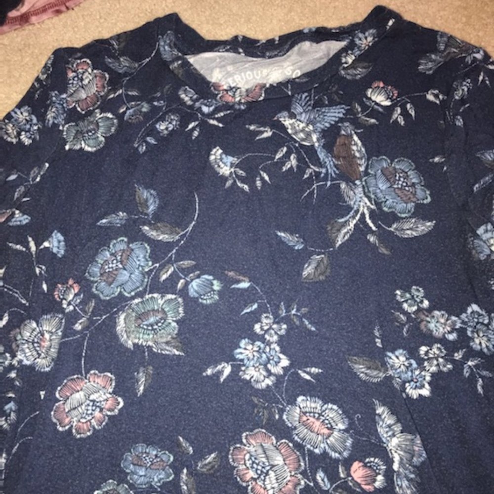 t shirt